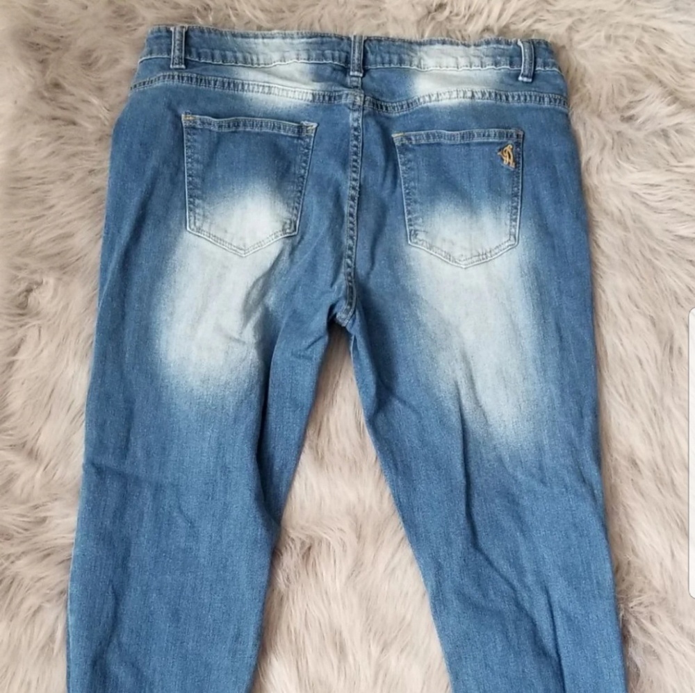 VIP Jeans - Picture 3 of 4